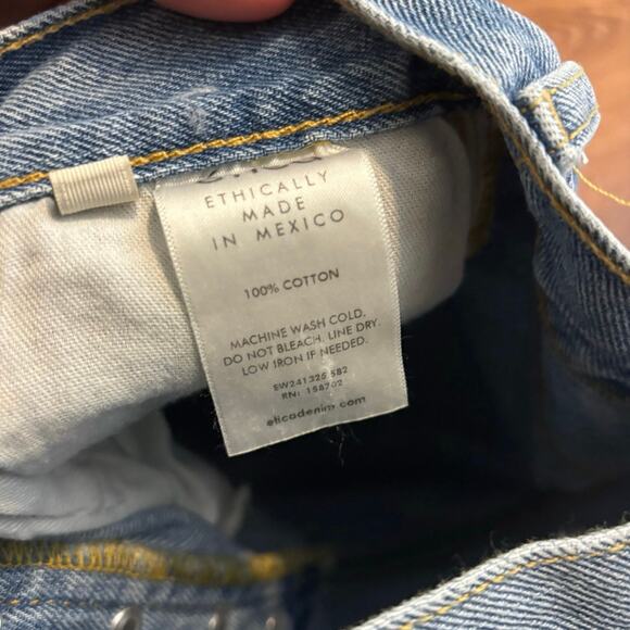 NWT Etica Altin Loose Crop Jeans Ithaca Wash Size 25 - Picture 6 of 8